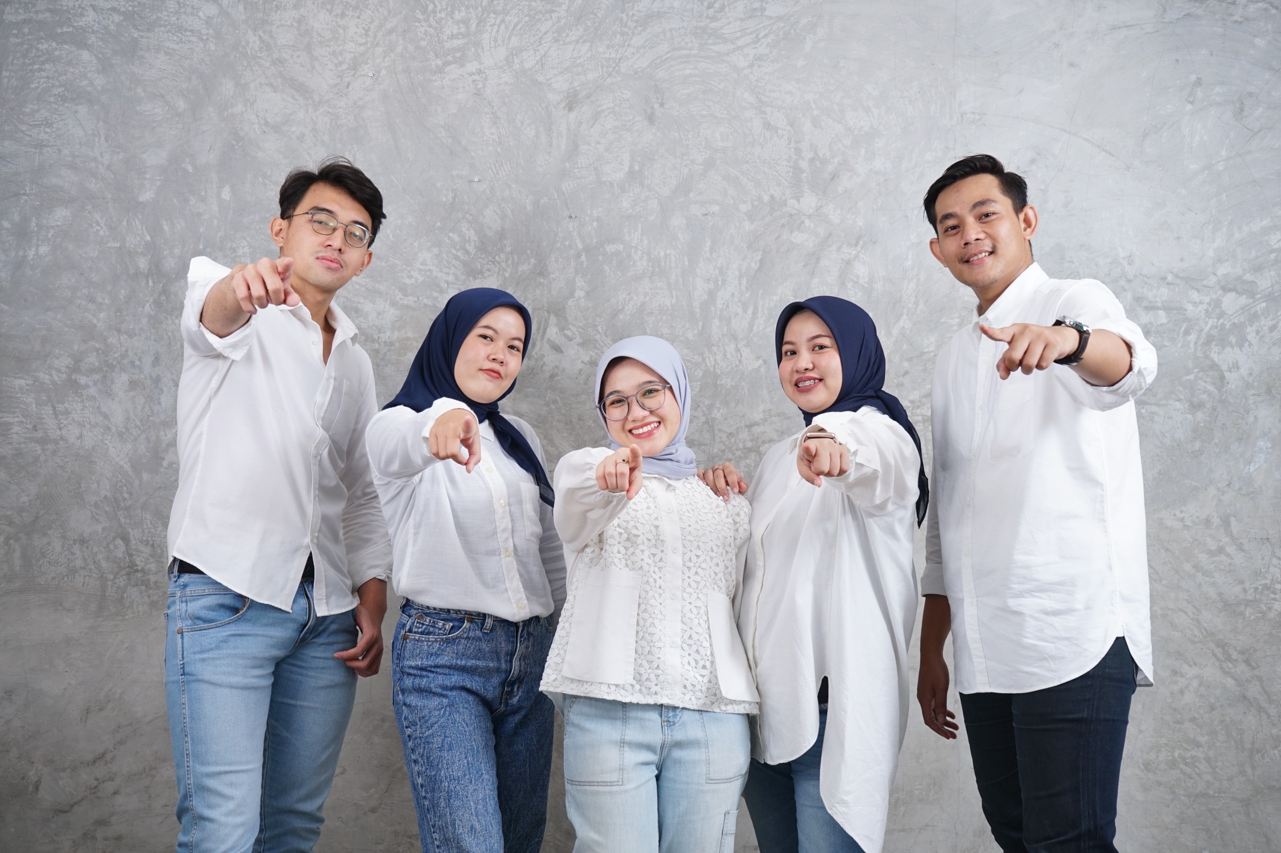 “5 Tips Menulis CV Profesional untuk Fresh Graduate”